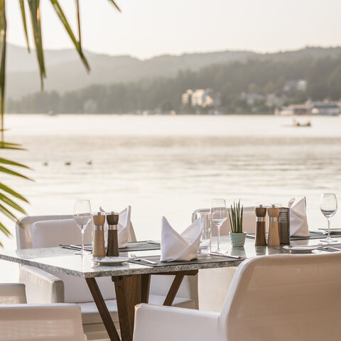 <p>Seespitz des Falkensteiner Schlosshotel Veldens.</p>